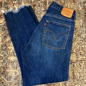 Levi's women’s wedgie Straight Jeans